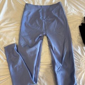 Alphalete leggings amplify digital violet